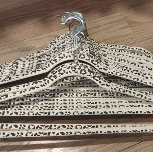 Cheetah Print Velvet Hangers Set of 18